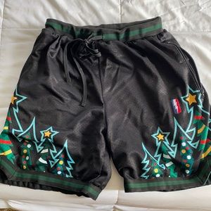 Limited edition Christmas collect and select short